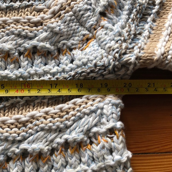 EUC Lou & Grey cropped beachcomber sweater size m - Picture 7 of 8